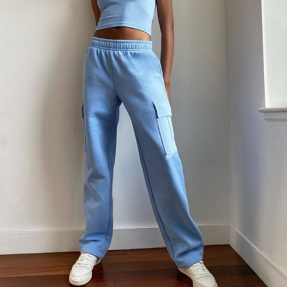 Aritzia Tna Sky Blue Cozy Fleece Mega Cargo Sweatpant Size Small